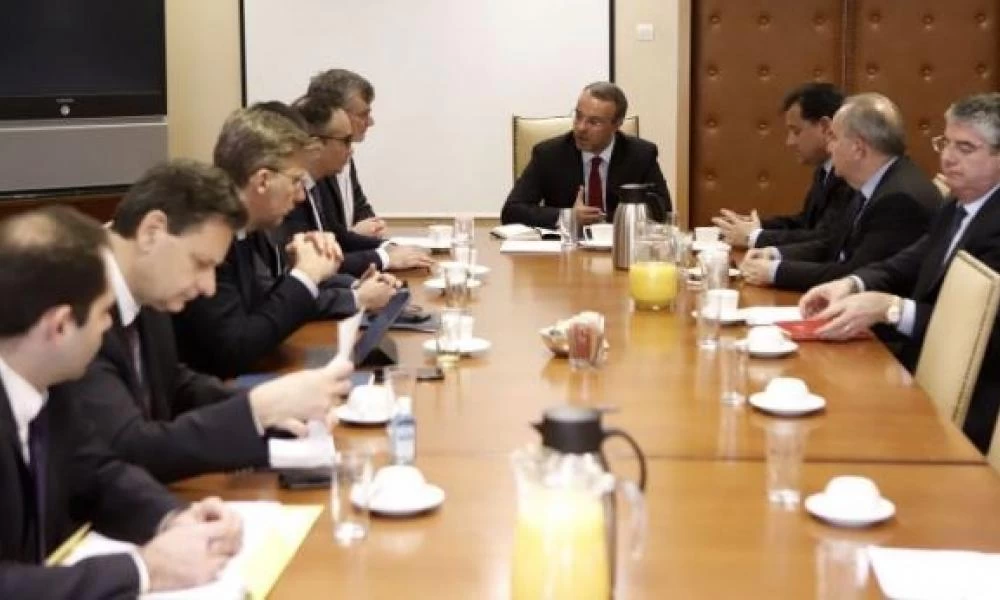 Νέα σύσκεψη στο υπουργείο Οικονομικών για τις επιπτώσεις το κοροναϊού